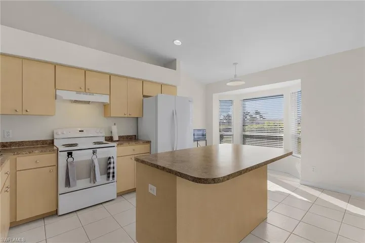 1813/1809 Andalusia Blvd, Cape Coral, Florida 33909