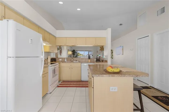 1813/1809 Andalusia Blvd, Cape Coral, Florida 33909