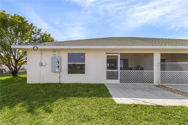 1813/1809 Andalusia Blvd, Cape Coral, Florida 33909
