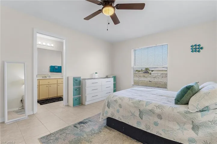 1813/1809 Andalusia Blvd, Cape Coral, Florida 33909