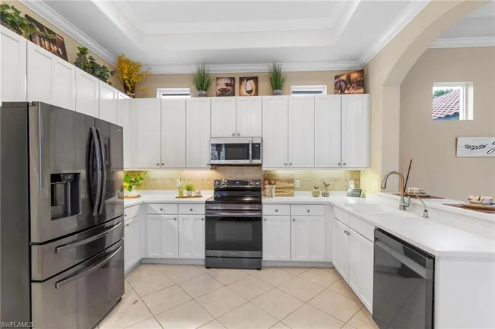 12535  Wildcat Cove  CIR, Estero, FL 33928