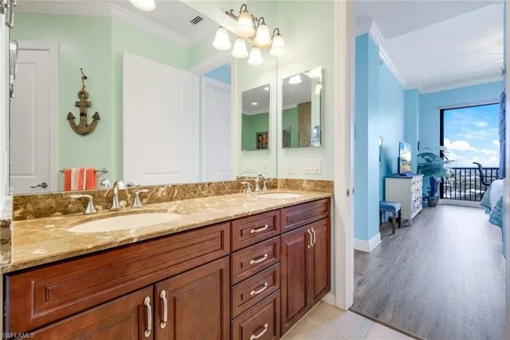 5781  Cape Harbour  DR, Cape Coral, FL 33914