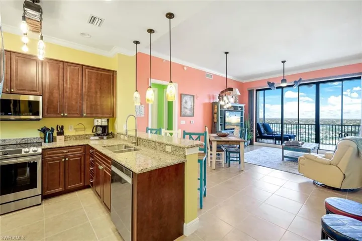 5781  Cape Harbour  DR, Cape Coral, FL 33914