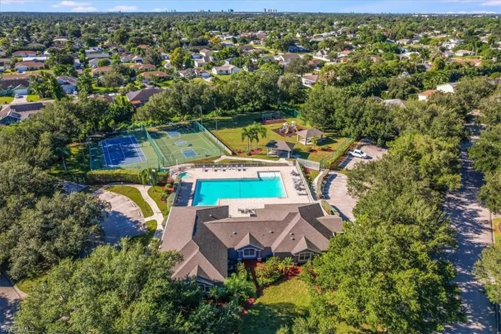 9230 Middle Oak Dr, Fort Myers, Florida 33967