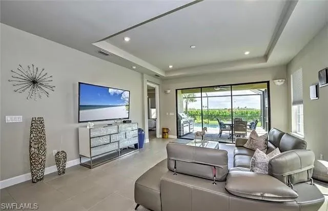 15158 Tolmino St, Naples, Florida 34114