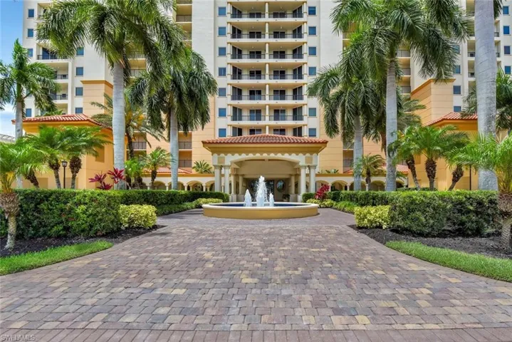 1065 Borghese Ln 2003, Naples, Florida 34114