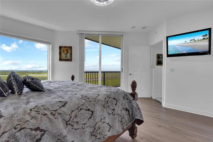 1065 Borghese Ln 2003, Naples, Florida 34114