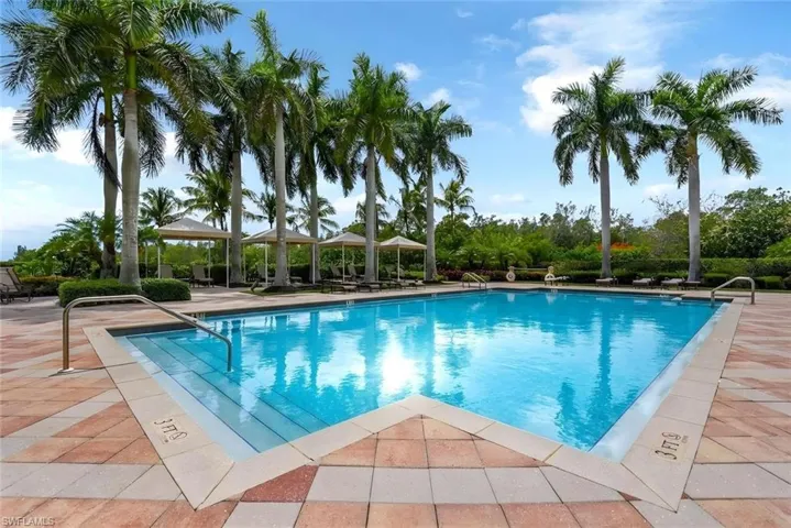 1065 Borghese Ln 2003, Naples, Florida 34114