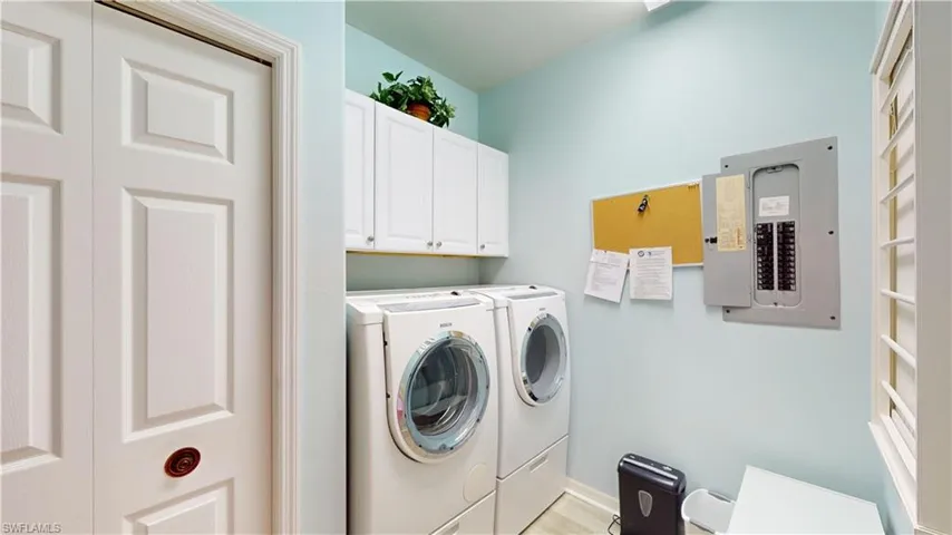 9300  Bayberry  BEND, Fort Myers, FL 33908