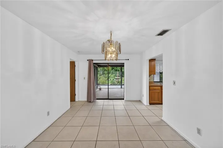 2233 Sw 4th St, Cape Coral, Florida 33991