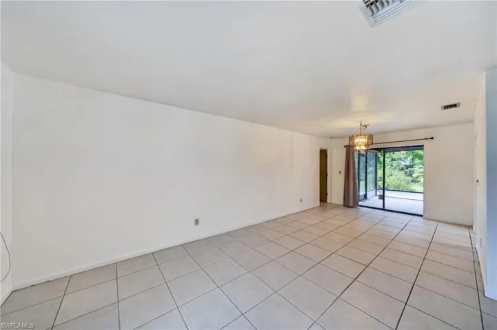 2233 Sw 4th St, Cape Coral, Florida 33991