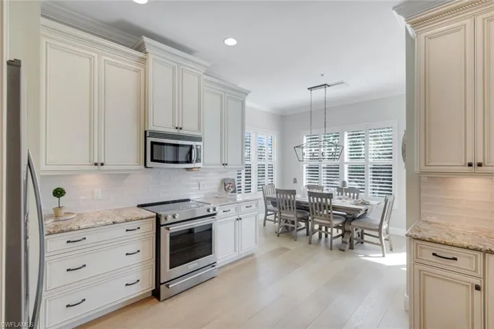Under cabinet lighting