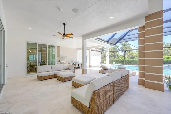 590 Carica Rd, Naples, Florida 34108