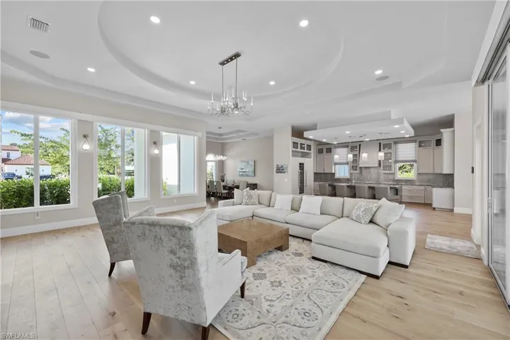 590 Carica Rd, Naples, Florida 34108