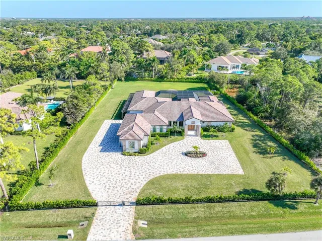 590 Carica Rd, Naples, Florida 34108