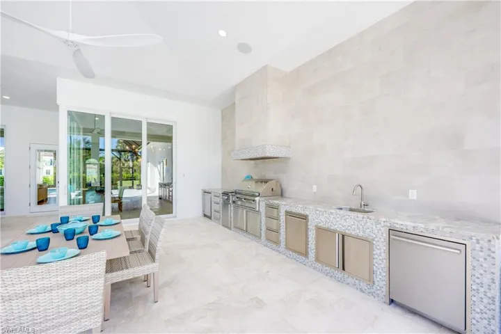 590 Carica Rd, Naples, Florida 34108