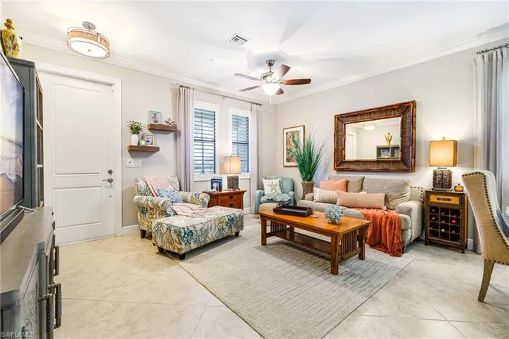 1359  Artesia E DR, Naples, FL 34113
