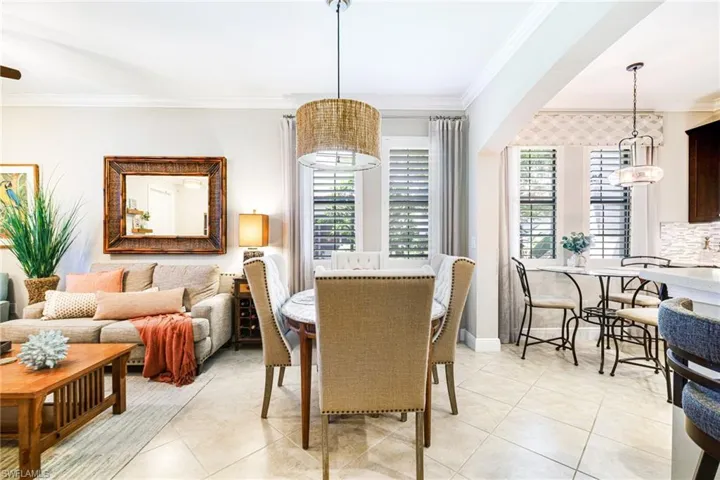 1359  Artesia E DR, Naples, FL 34113