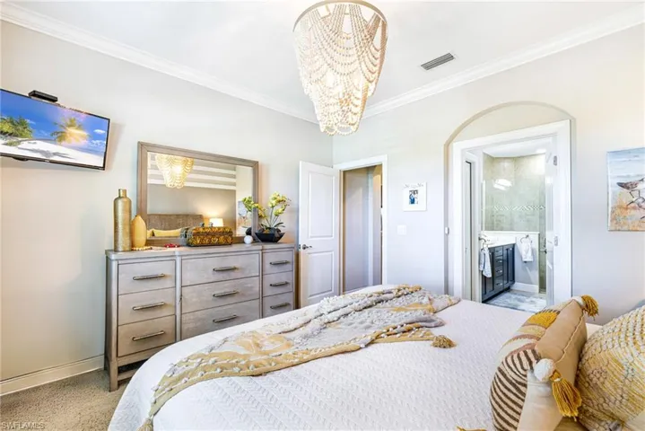 1359  Artesia E DR, Naples, FL 34113