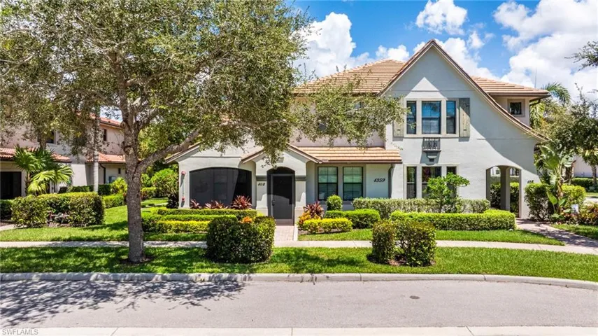 1359  Artesia E DR, Naples, FL 34113