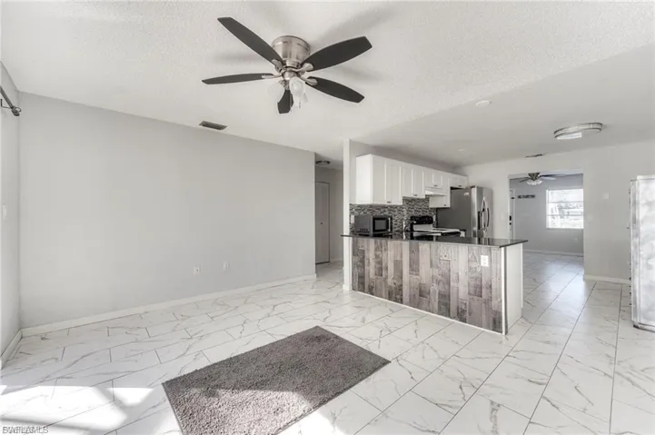 5227 Coronado Pkwy 1, Cape Coral, Florida 33904