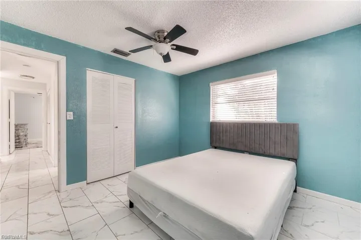 5227 Coronado Pkwy 1, Cape Coral, Florida 33904