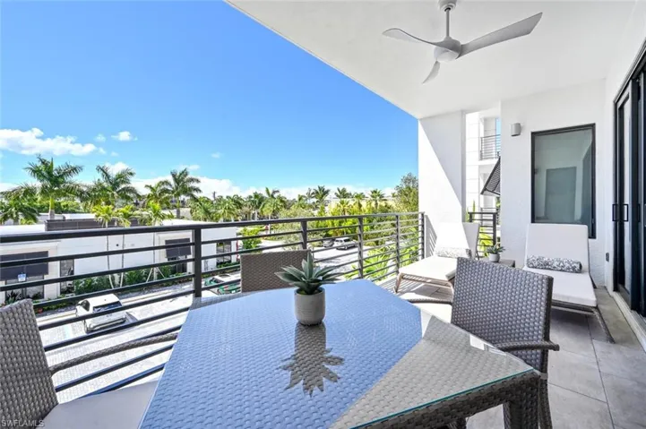 1111 Central Avenue 303, Naples, Florida 34102