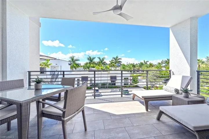 1111 Central Avenue 303, Naples, Florida 34102