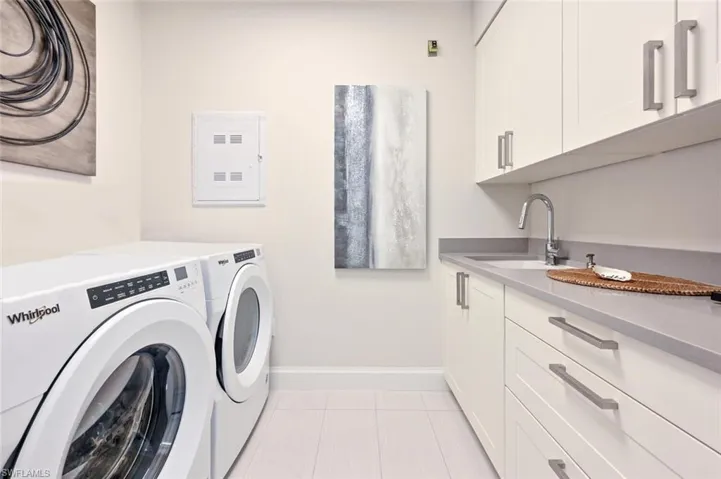 1111 Central Avenue 303, Naples, Florida 34102