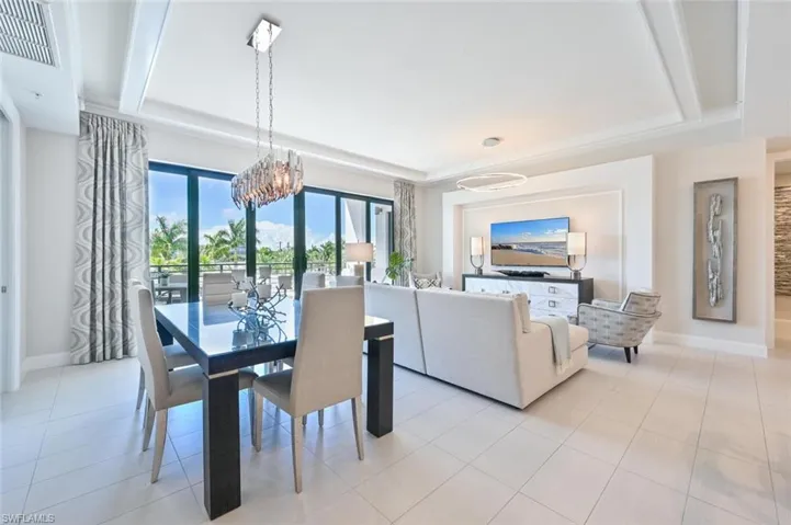 1111 Central Avenue 303, Naples, Florida 34102