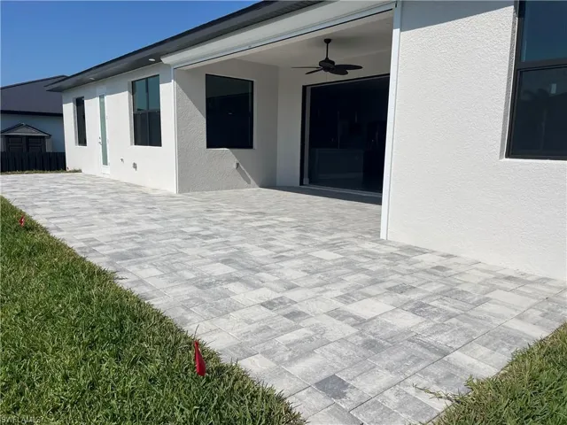 102 Sw 36th Pl, Cape Coral, Florida 33991