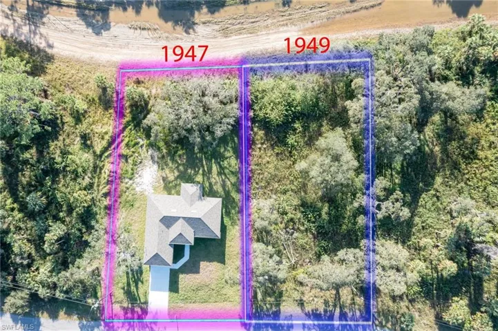 Drone / aerial view featuring a rural view