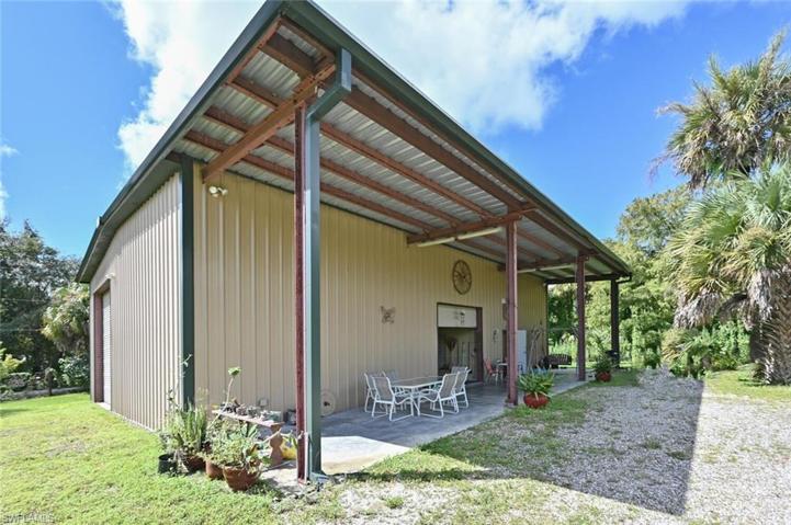 1721  Rock  RD, Naples, FL 34120