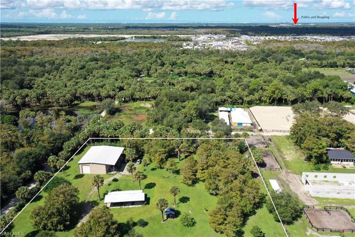 1721  Rock  RD, Naples, FL 34120