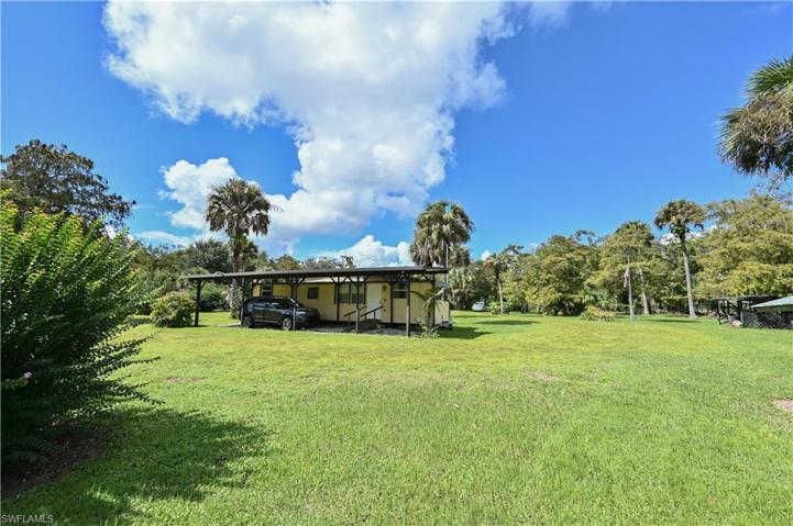 1721  Rock  RD, Naples, FL 34120