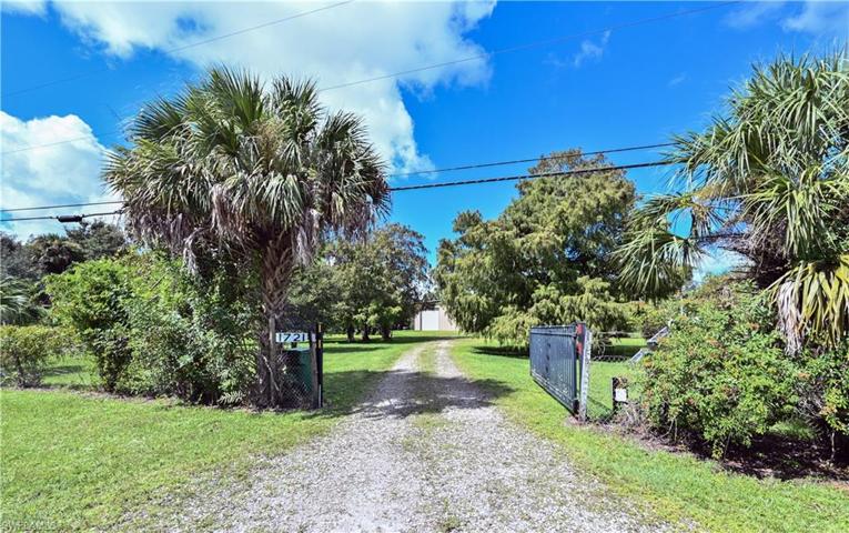 1721  Rock  RD, Naples, FL 34120