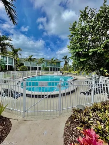744 Wedge Dr # 27, Naples Fl 34103