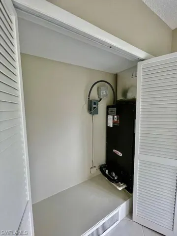 744 Wedge Dr # 27, Naples Fl 34103