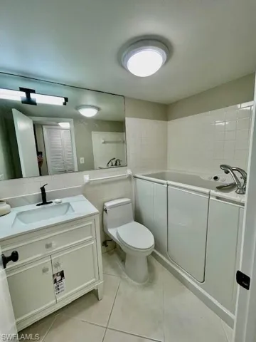 744 Wedge Dr # 27, Naples Fl 34103