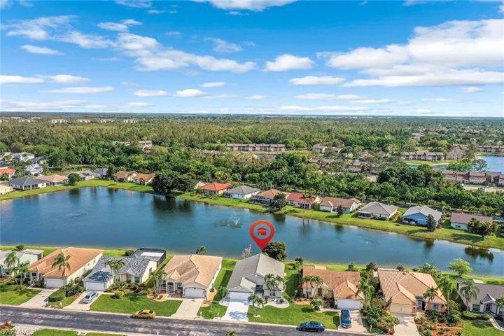 7549 Cameron CIR, FORT MYERS FL 33912