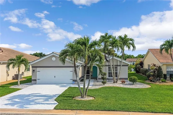 7549 Cameron CIR, FORT MYERS FL 33912