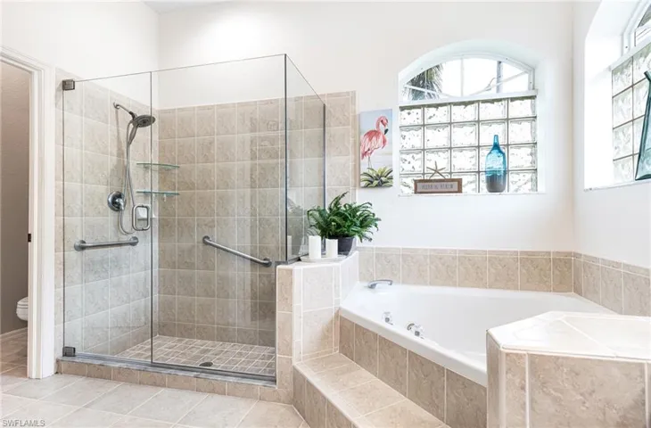 New frameless shower enclosure