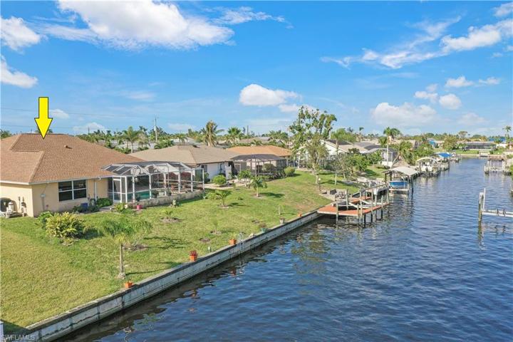 Your new home in Florida -- on a wide canal a few turns from the Caloosahatchee River. Some of the best fishing and boating in SW Florida!