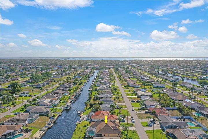 1143 SE 31st TER, CAPE CORAL FL 33904