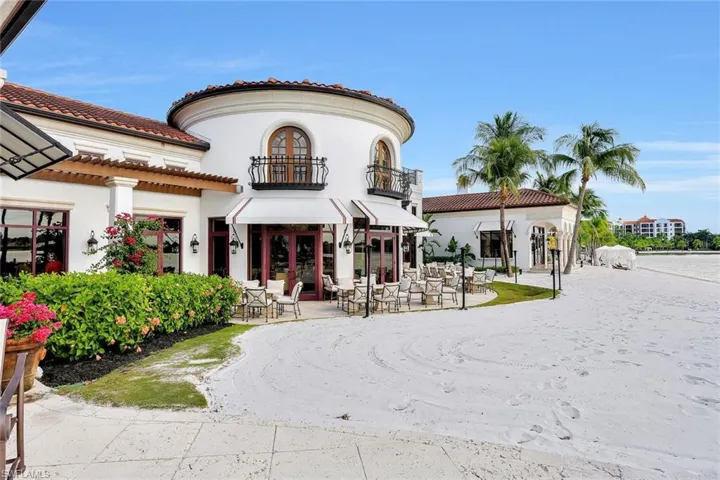 Beach Clubhouse at Miromar Lakes