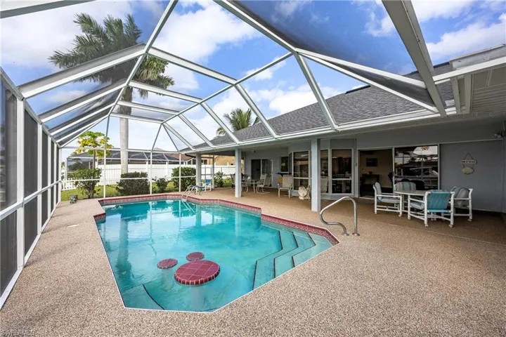 3316 Se 19th Pl, Cape Coral, Florida 33904