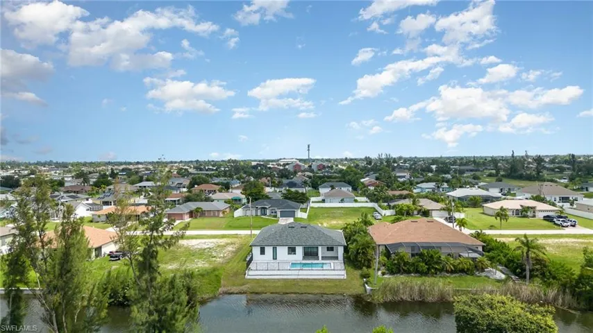 Drone / aerial view - screen cage to be instsalled-featuring a water view