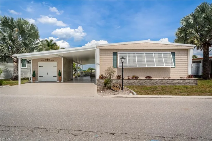 237  Palmer  BLVD, North Fort Myers, FL 33903