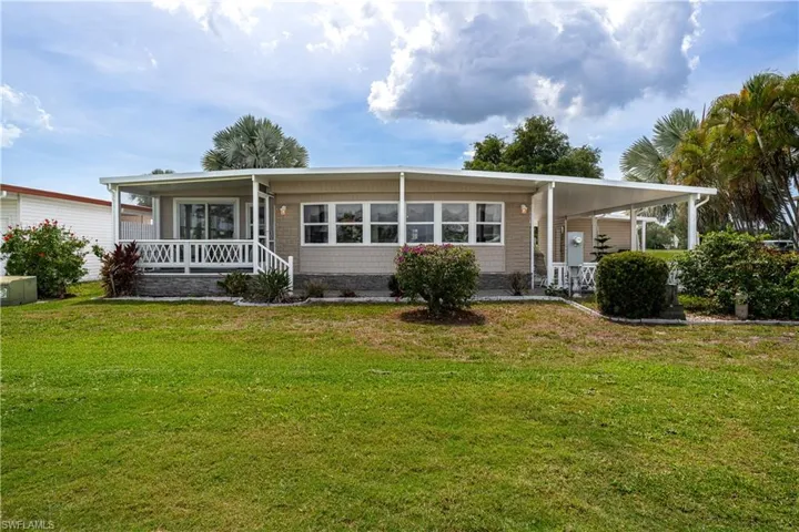237  Palmer  BLVD, North Fort Myers, FL 33903