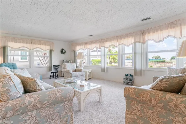 237  Palmer  BLVD, North Fort Myers, FL 33903